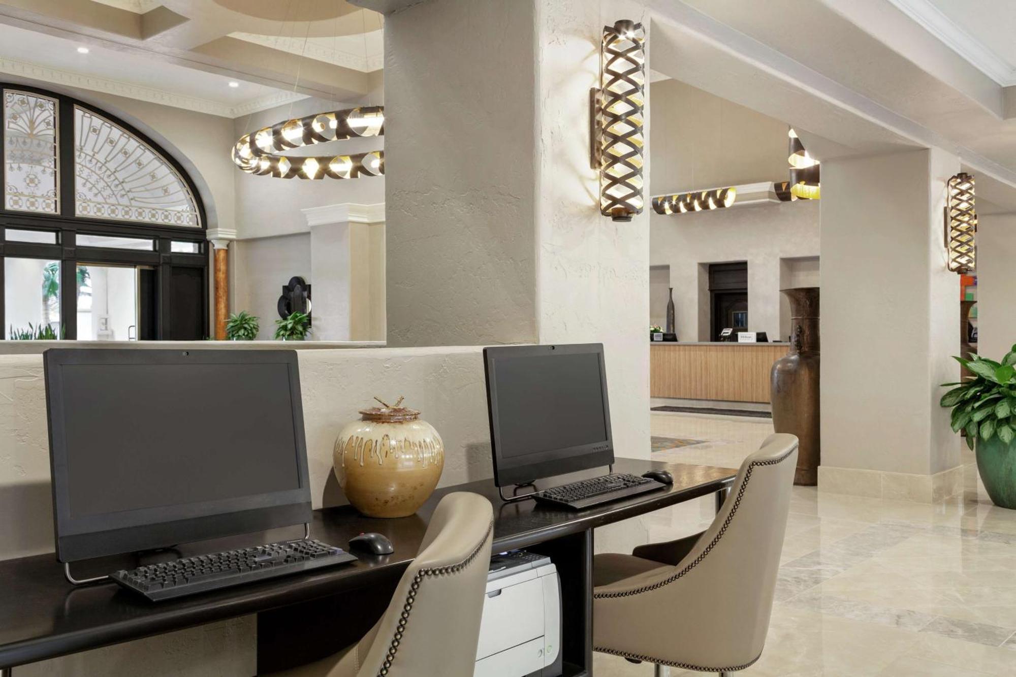 Embassy Suites By Hilton Santa Ana Orange County Airport Esterno foto