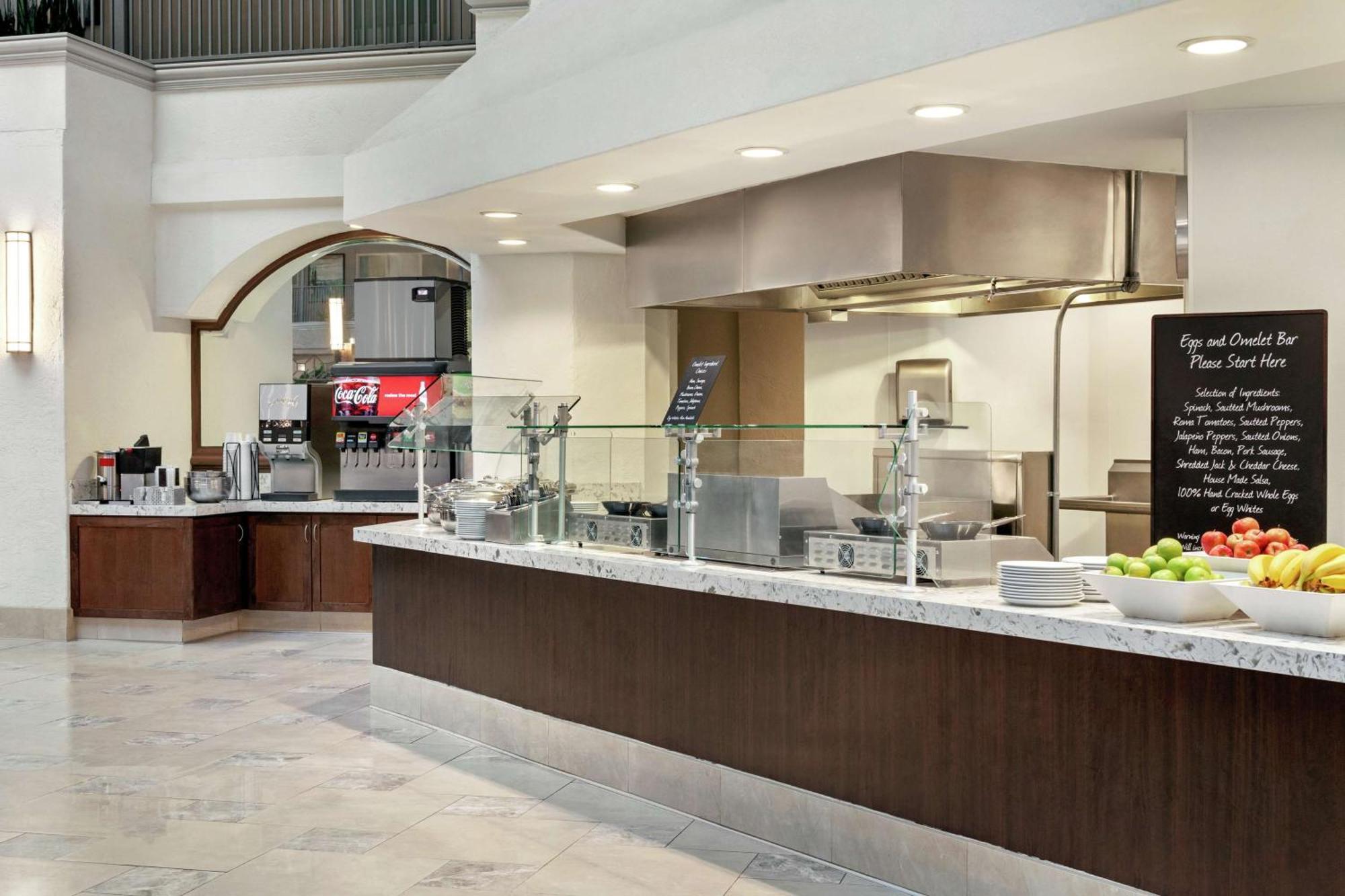 Embassy Suites By Hilton Santa Ana Orange County Airport Esterno foto