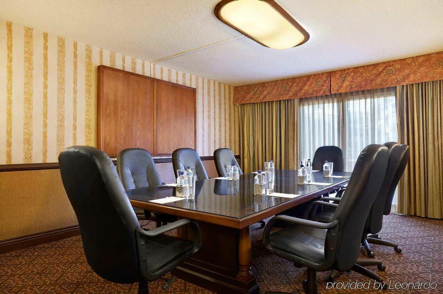Embassy Suites By Hilton Santa Ana Orange County Airport Esterno foto